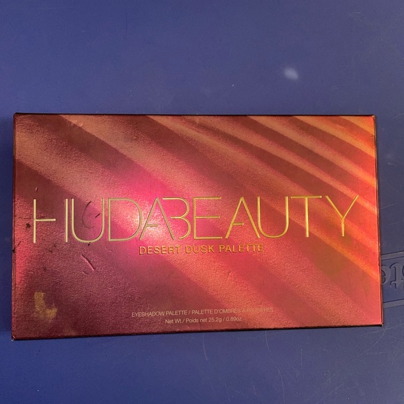 Huda Beauty desert dusk palette - Picture 2 of 4